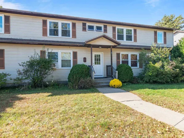 8 Evergreen Drive #201, Milton, VT 05488
