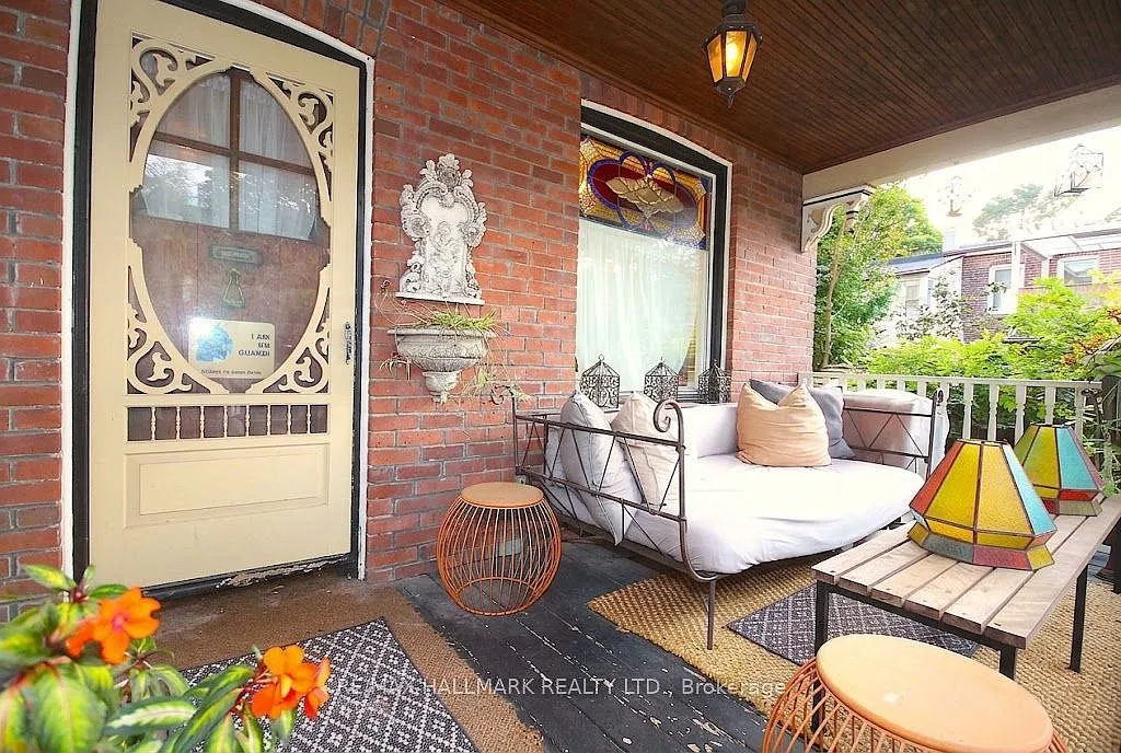 2 bed, $3,200 — Photo 2