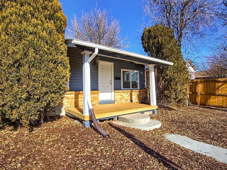 3467 W Dakota Ave — Photo 19