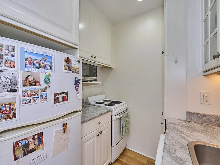 458 Beacon St #1 — Photo 7