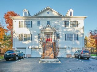 109C Hawthorne Ave, Park Ridge, NJ 07656