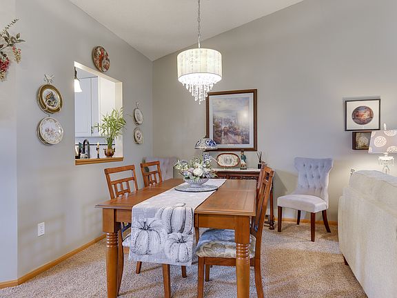 3rd image of 7578 Hinton Park Ave S