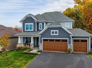 4266 Creekside Way, Excelsior, MN 55331