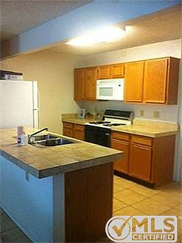 5th image of 5102 Waltham Ct