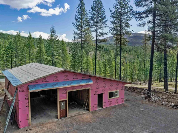 85 Cutlass Ln, Sagle, ID 83860