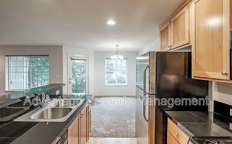 6298 SW Grand Oaks Dr #C102 — Photo 4