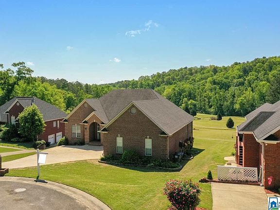 3rd image of 7961 Country Club Dr