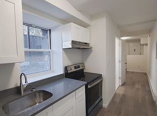 309 E 110th St #B, New York, NY 10029