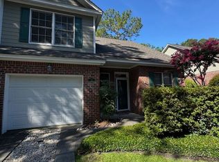 233 Racine Dr APT 6, Wilmington, NC 28403