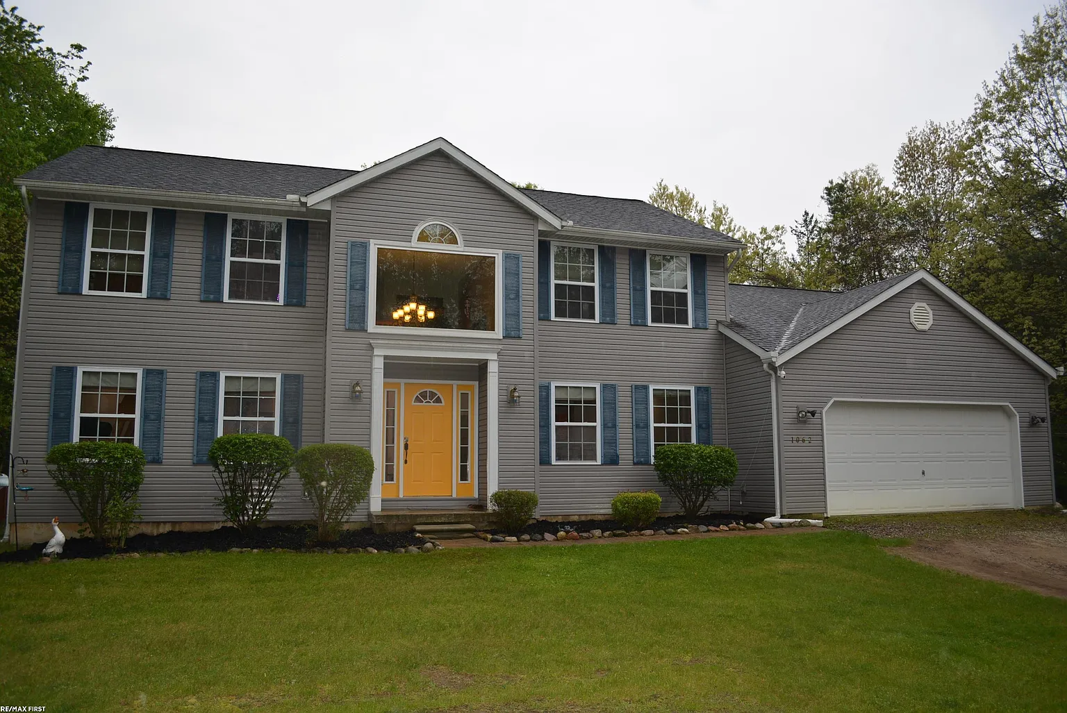 1062 Granger Rd photo 1
