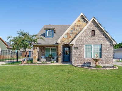 516 Heritage Trl, Burleson, TX, 76028