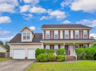 188 Fallingleaf Dr, Raeford, NC 28376