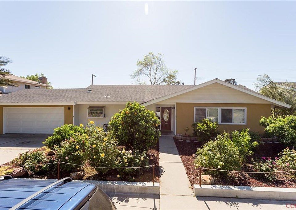 1st image of 3225 Flora St