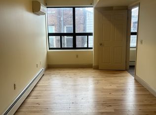 191 College St APT 209, Burlington, VT 05401