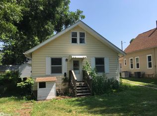 912 Iowa St, Burlington, IA 52601