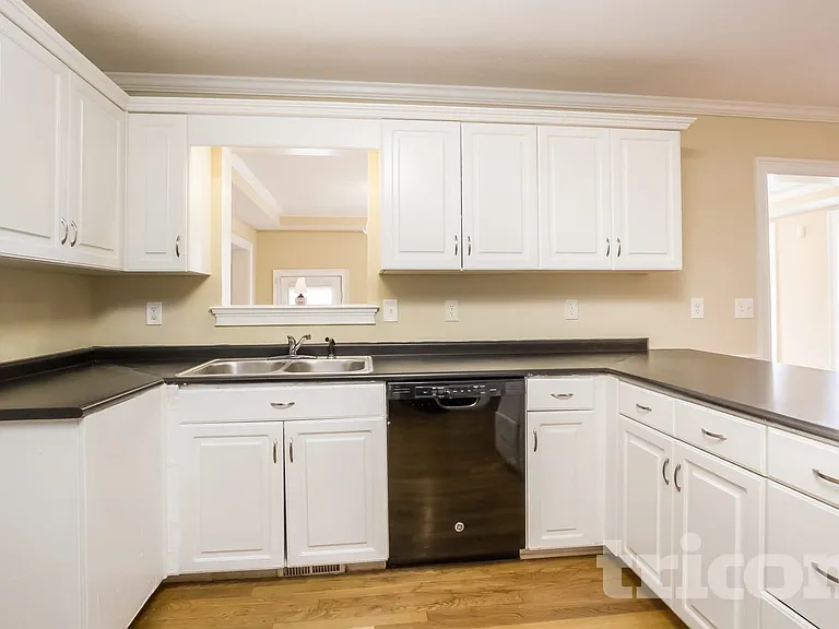7075 Wallace Tatum Rd — Photo 5
