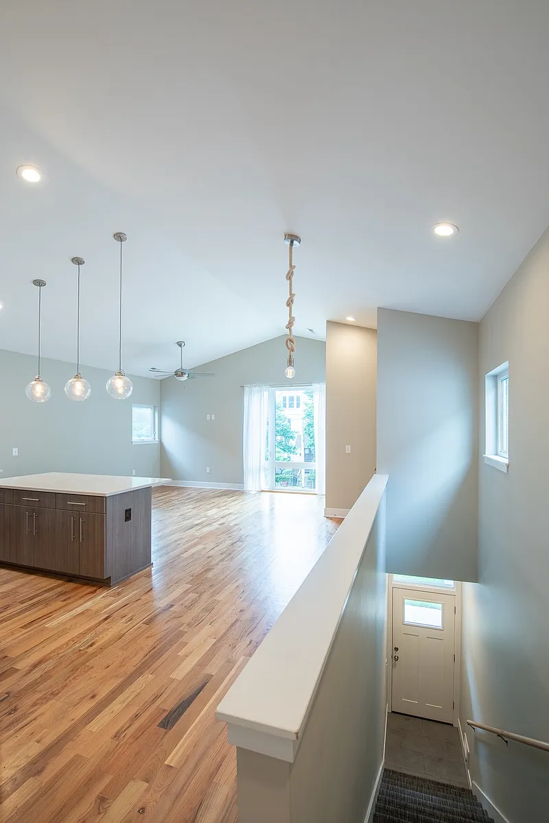 Building Photo - 1610 E Belleview Pl