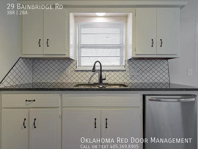 29 Bainbridge Rd — Photo 6