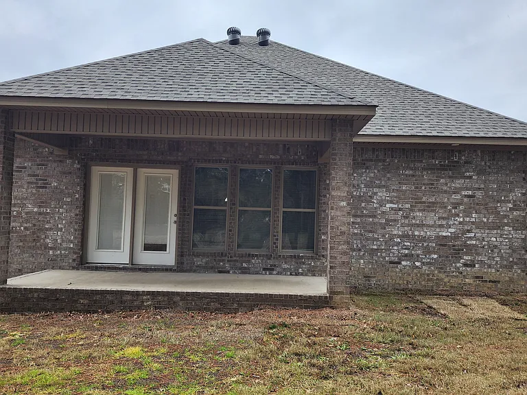 2204 Everett Dr — Photo 21