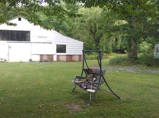 1569 Critton Owl Hollow Rd, Paw Paw, WV 25434