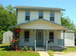 634 Indiana St, Oswego, KS 67356
