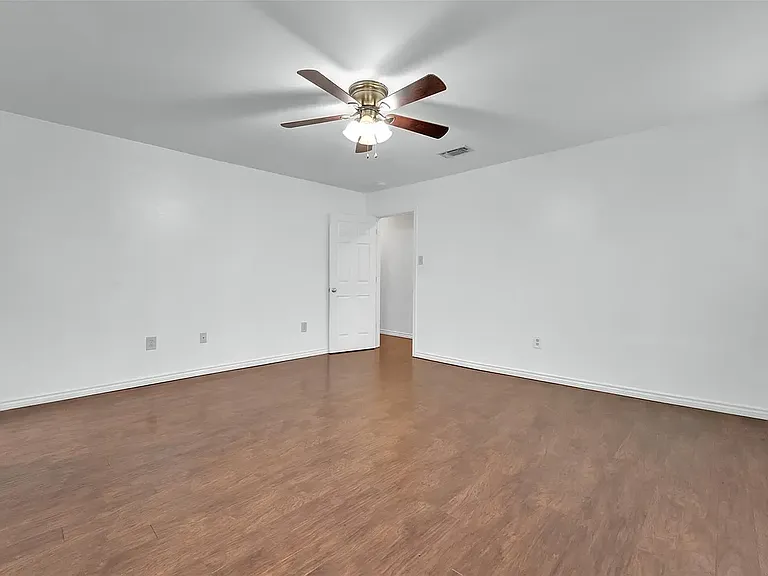 3305 Judy Lynn Dr — Photo 16