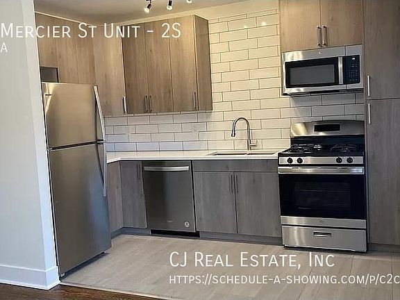 2nd image of 4321 Mercier St APT 2S