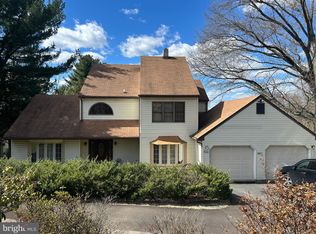 1850 Midfield Rd, Feasterville, PA 19053