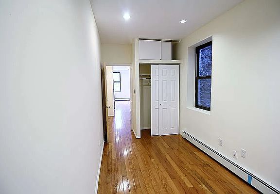 3rd image of 1376 1st Ave APT 10