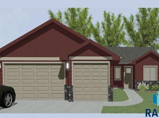 36 N 6th St, Baltic, SD 57003