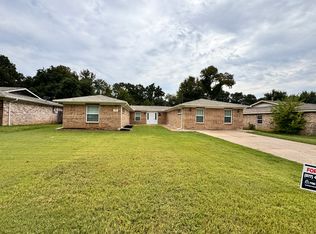 500 Martin Ln, Euless, TX 76040