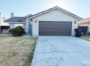 5717 Arc Dome Ave, Bakersfield, CA 93313