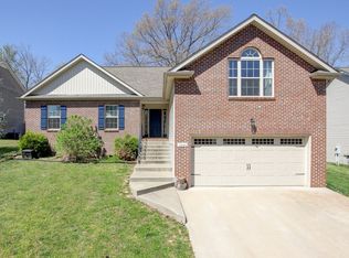 1846 Deerstand Dr, Clarksville, TN 37042