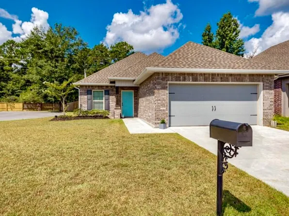 13235 River Bluff Dr, D’iberville, MS 39540