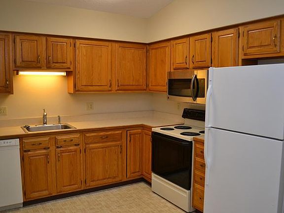 4th image of 1309 E Glenmeadow Ln