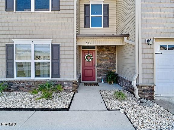 4th image of 232 Boyington Place Road