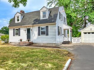 138 Dalton Rd, Chelmsford, MA 01824