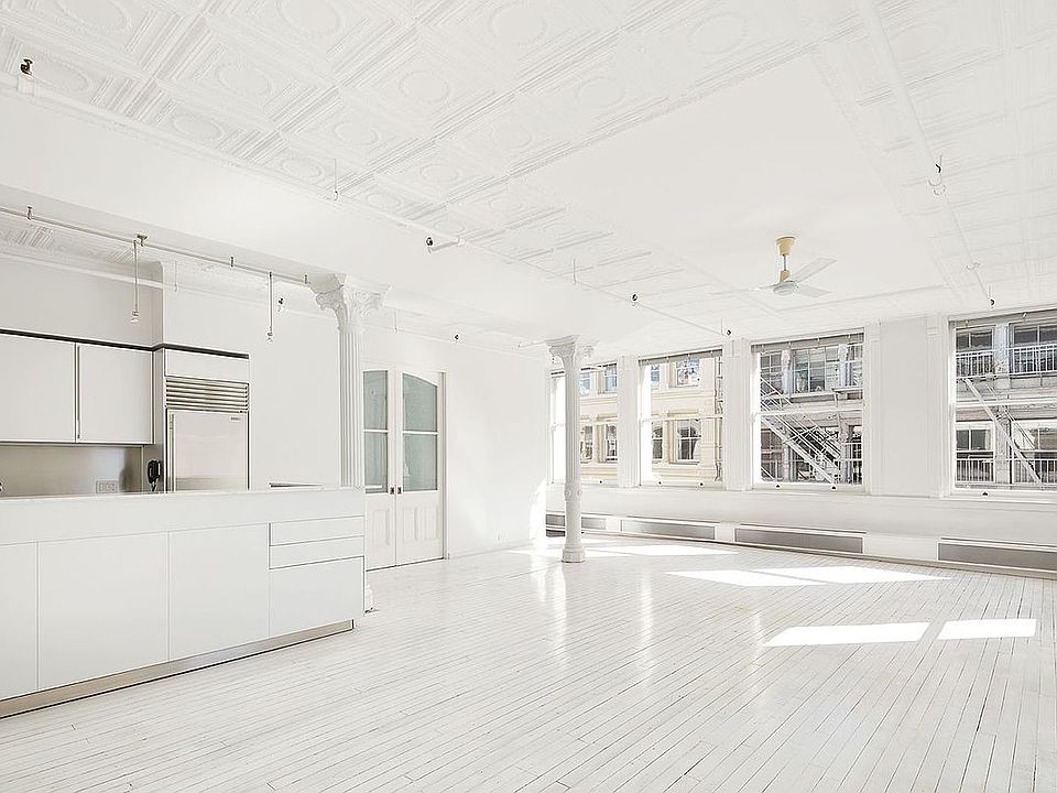 1st image of 15 Greene St #5