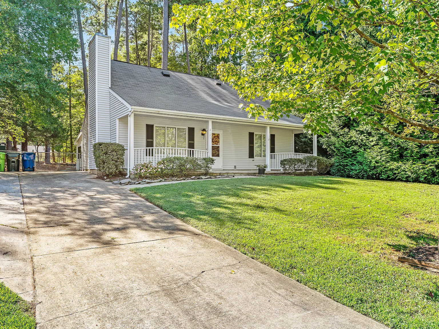 4 bed, 1478 sqft, $2,900 — Photo 3