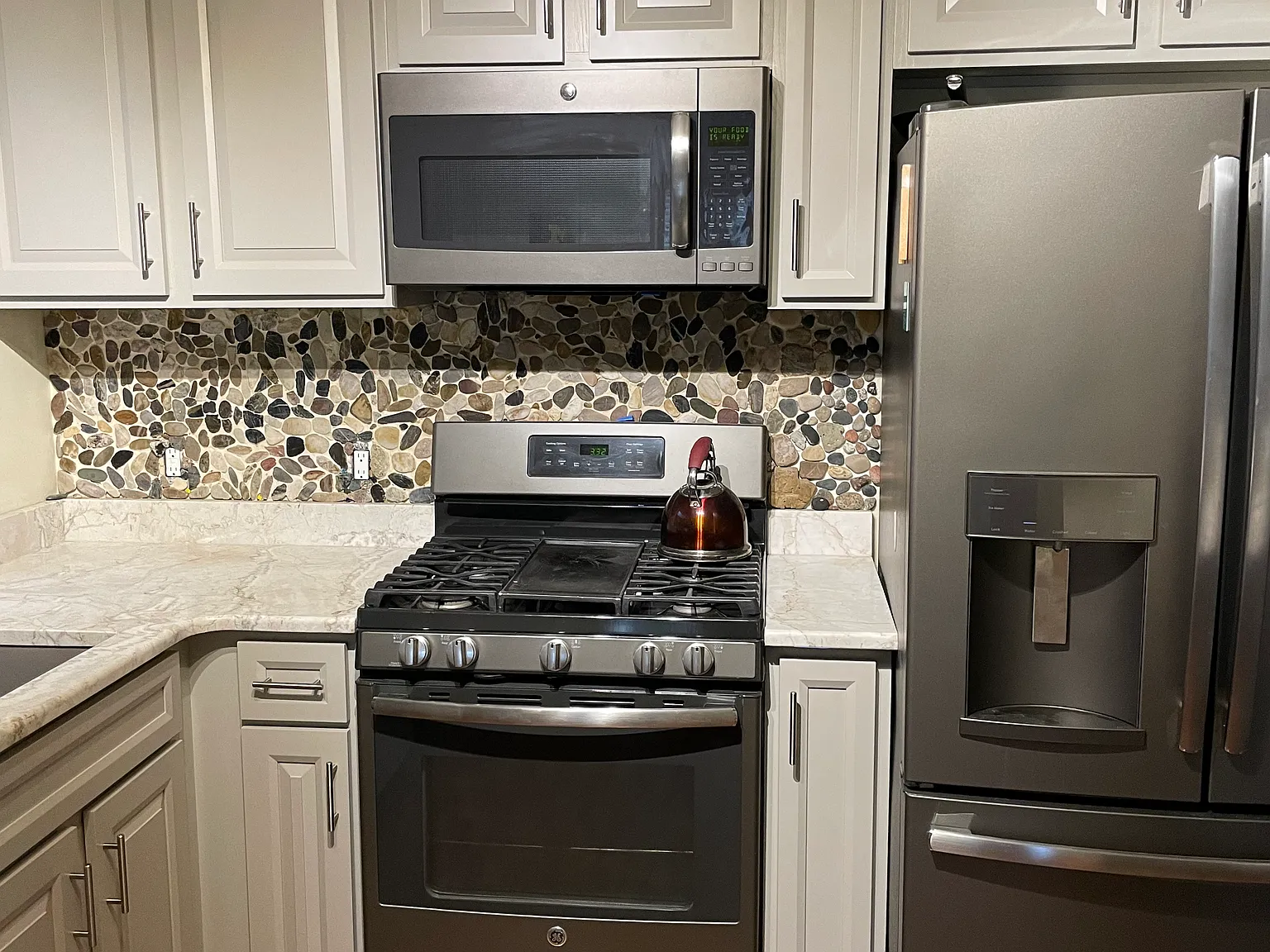 3 bed, 2.5 bath, 1442 sqft, $3,450 — Photo 3