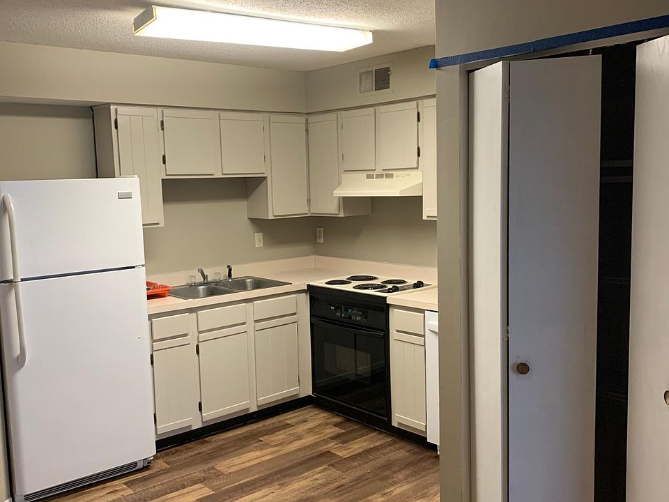 5701 W Ridgecrest Dr Peoria, IL, 61615 Apartments for Rent Zillow