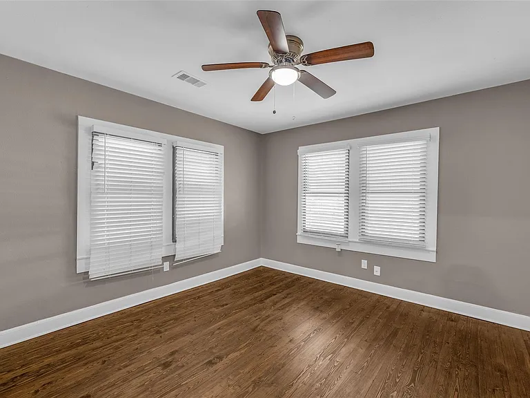 4102 Ursuline St — Photo 18