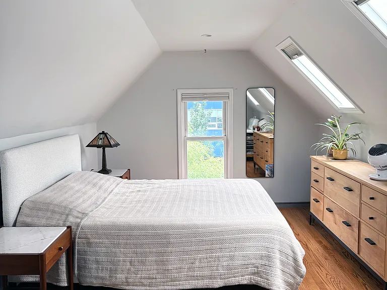 3027 N Central Park Ave #2 — Photo 7