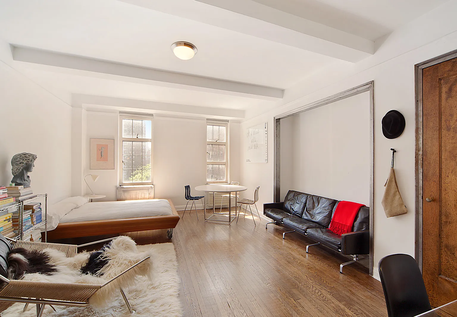 410 West 24th Street — Photo 1