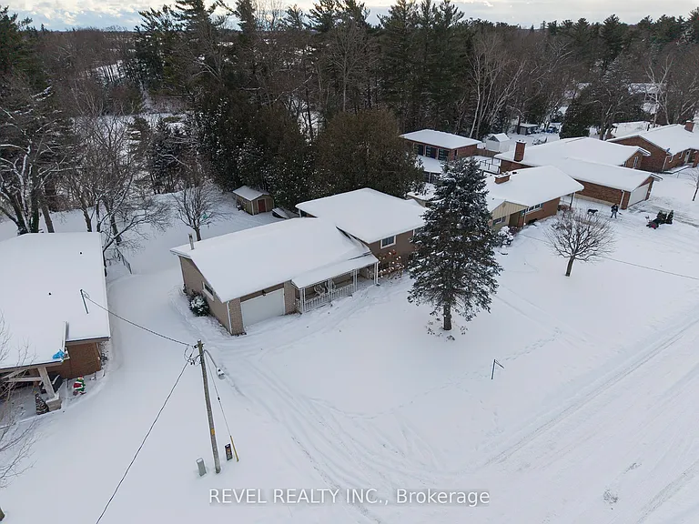 104 Hillside Ave — Photo 37