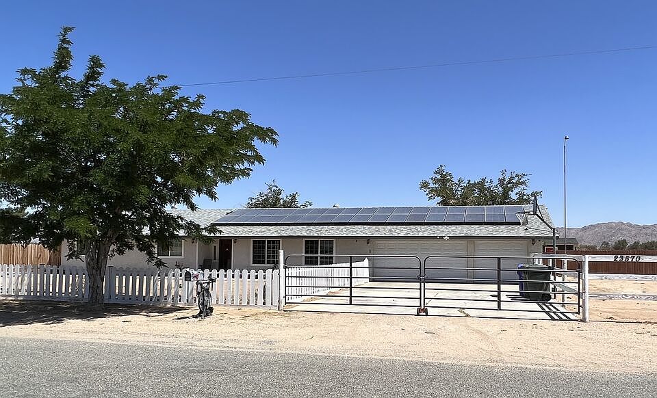 23570 Yucca Loma Rd, Apple Valley, CA 92307 Zillow