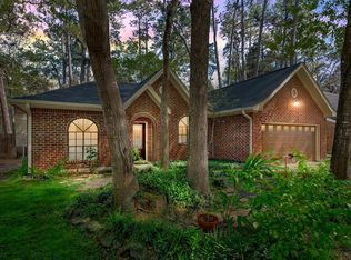 7 S Greenbud Ct, Spring, TX 77380