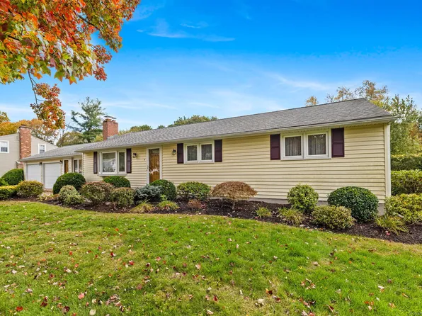 4 Monroe Road, Enfield, CT 06082