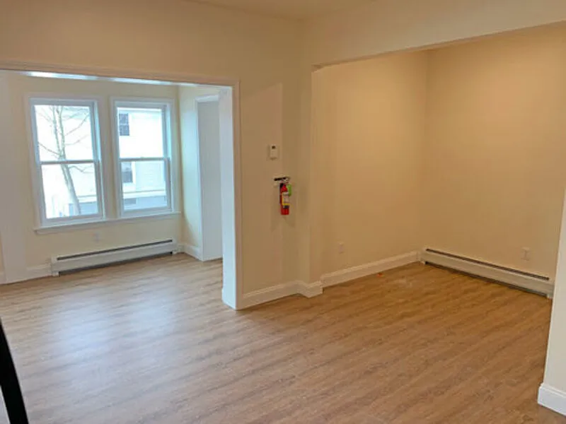 3 bed, 1.0 bath, $3,510 — Photo 3