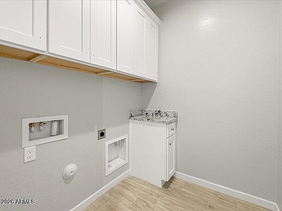 4th image of 3935 N MAYA Road